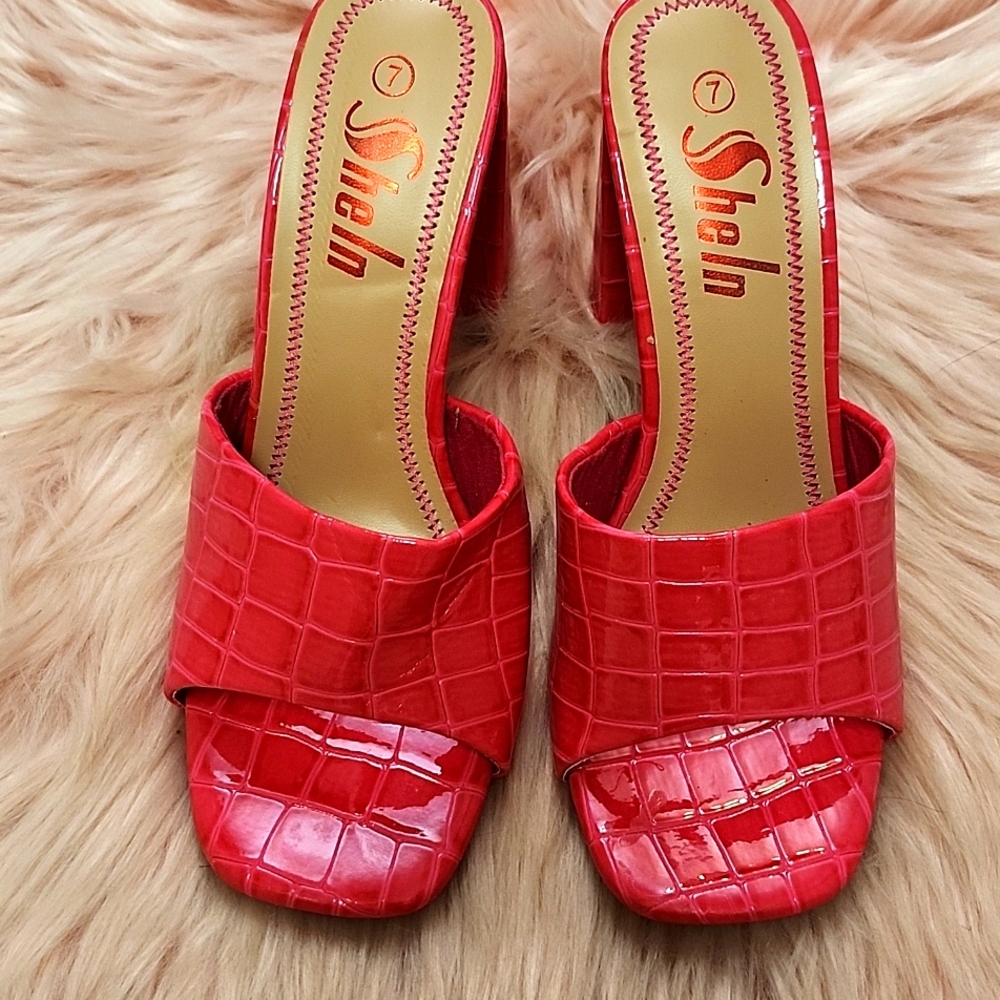 Brand New SHEIN FAUX CROC OPEN-TOE SANDALS-7